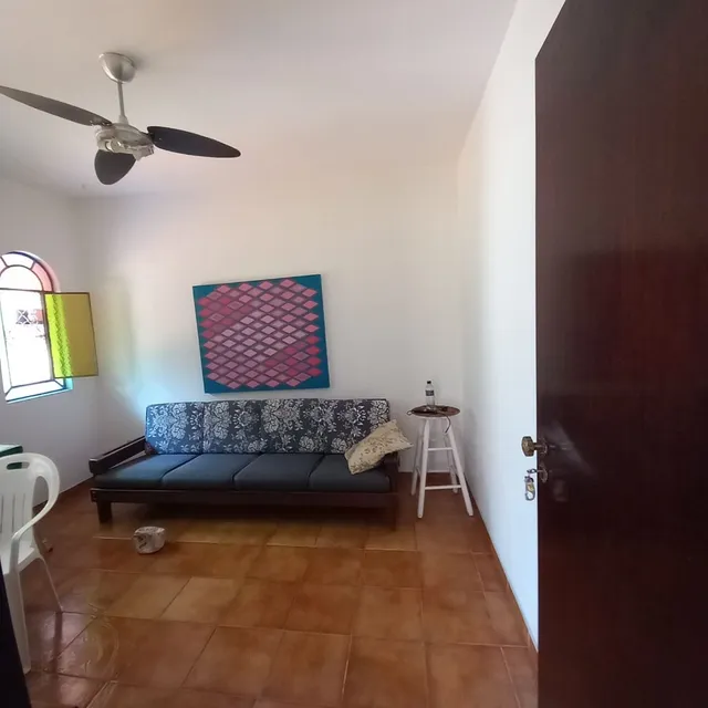 Casa à venda com 3 quartos, 250m² - Foto 11