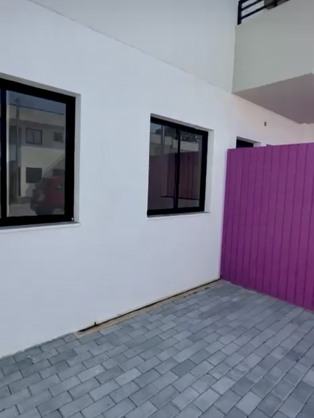 Casa à venda com 2 quartos, 90m² - Foto 3