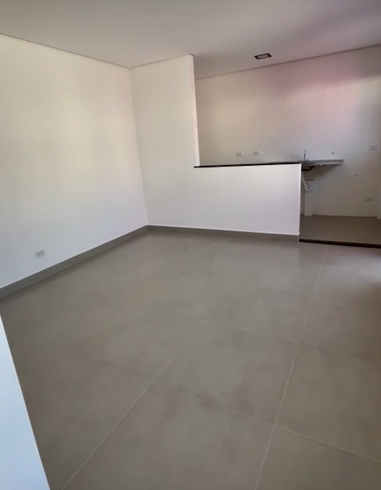 Casa à venda com 2 quartos, 90m² - Foto 5