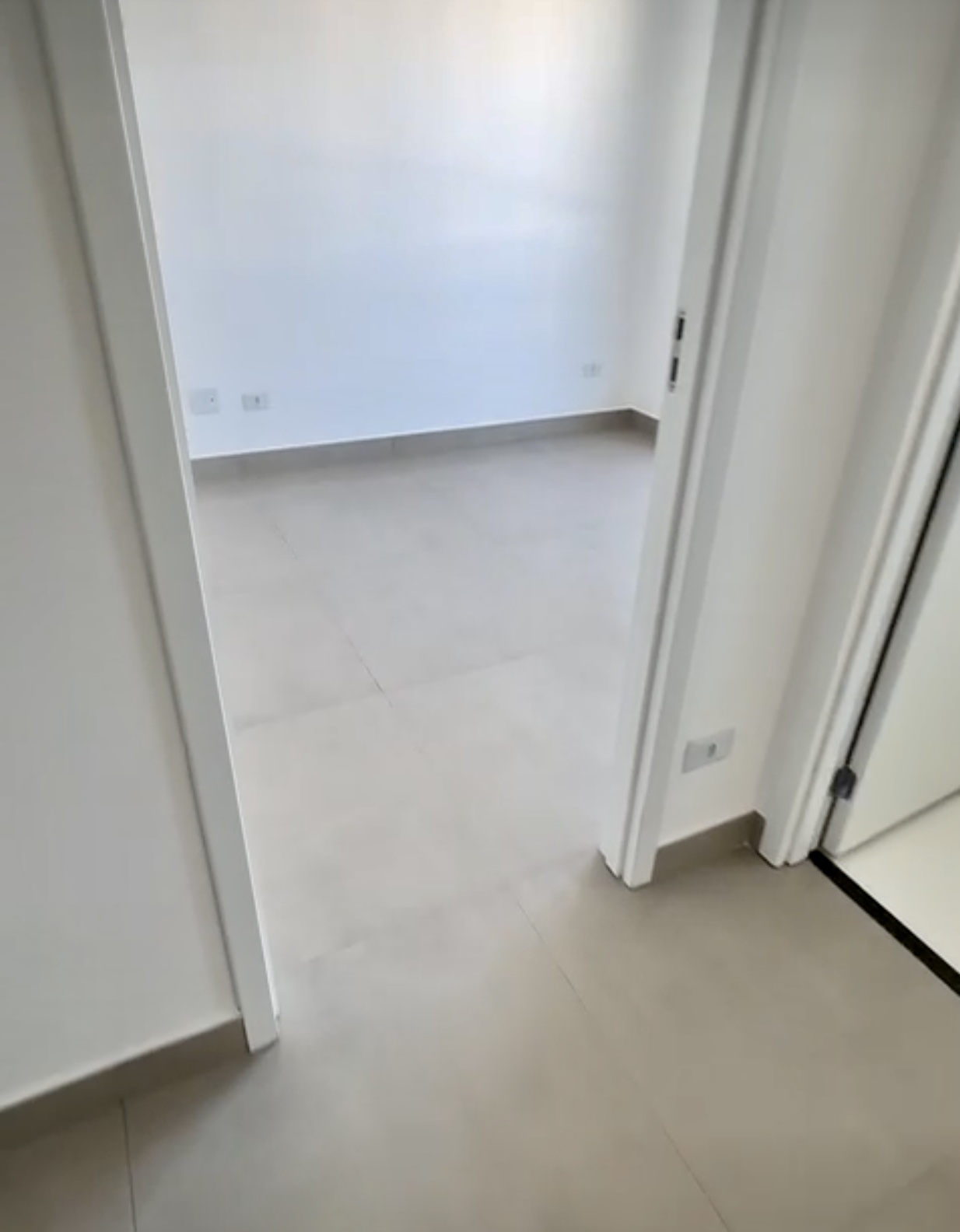 Casa à venda com 2 quartos, 90m² - Foto 9