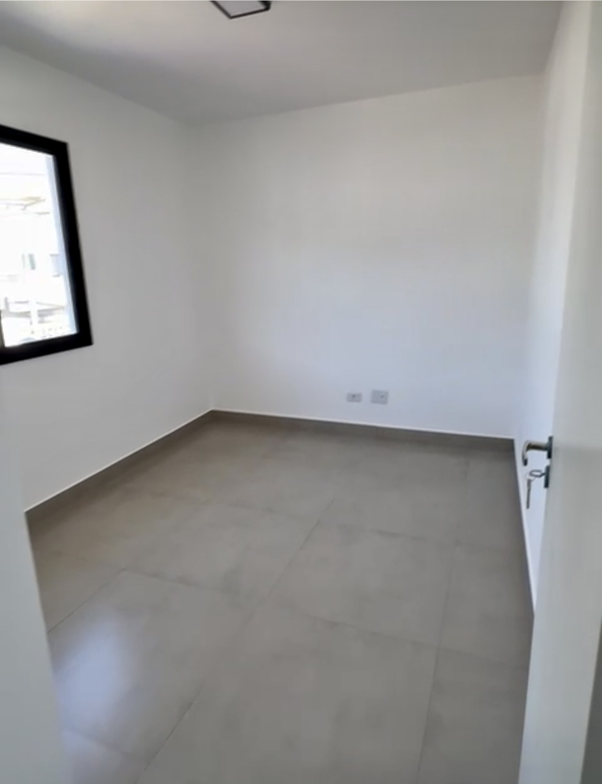 Casa à venda com 2 quartos, 90m² - Foto 18