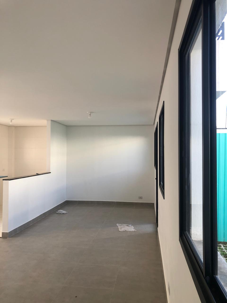 Casa à venda com 3 quartos, 90m² - Foto 4