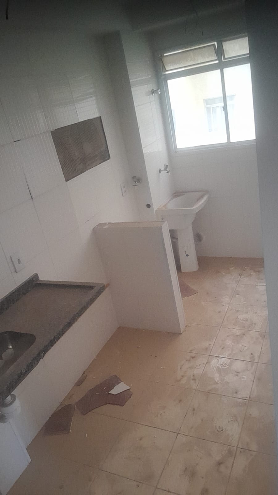 Apartamento - 02 Dorms - Condomínio Altos da Colina - Jardim Honória - Cotia\SP