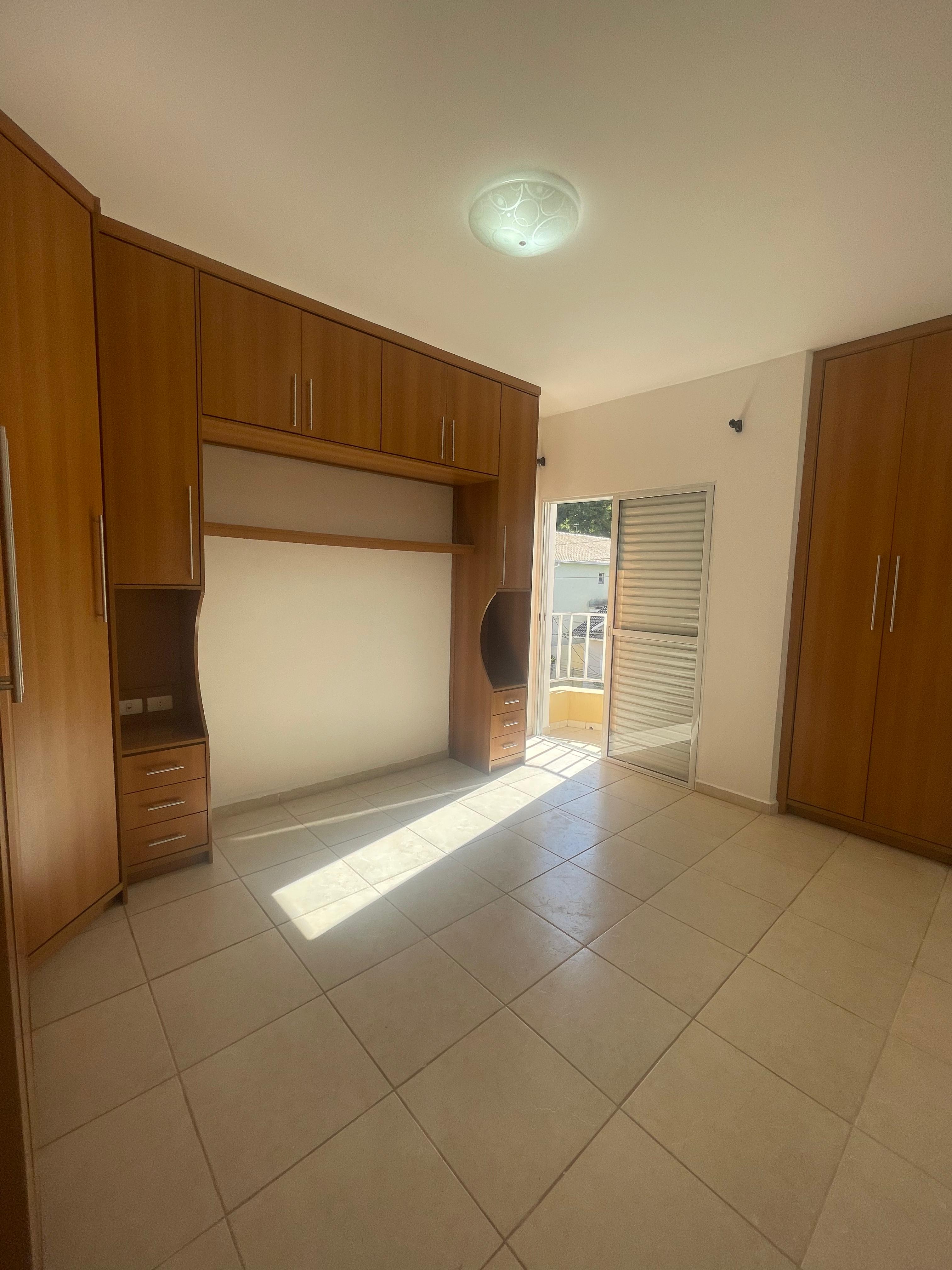 Casa à venda com 3 quartos, 200m² - Foto 14