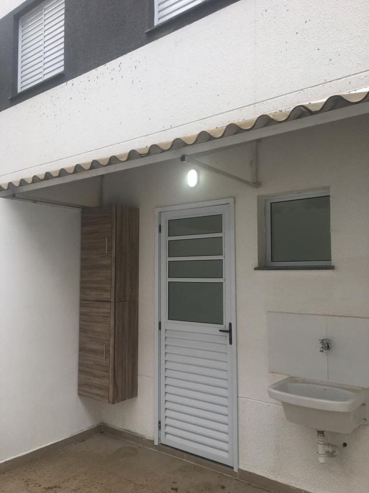 Casa à venda com 2 quartos, 60m² - Foto 19