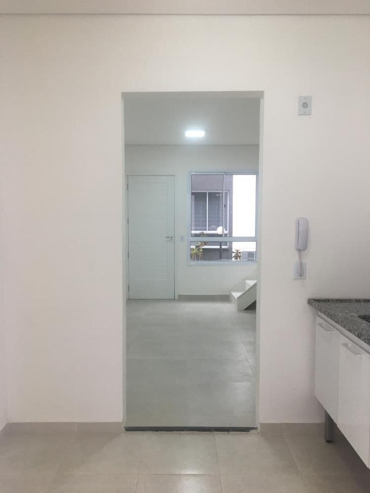 Casa à venda com 2 quartos, 60m² - Foto 10