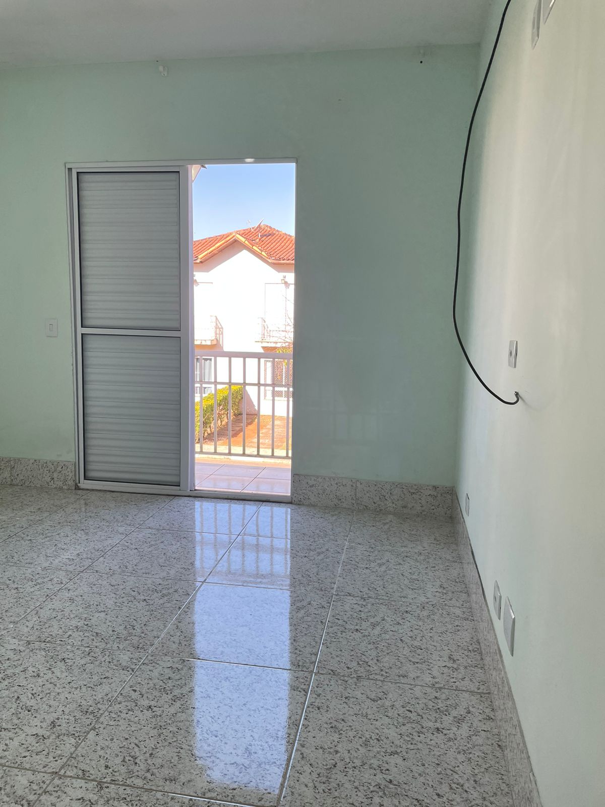 Casa à venda com 3 quartos, 96m² - Foto 5