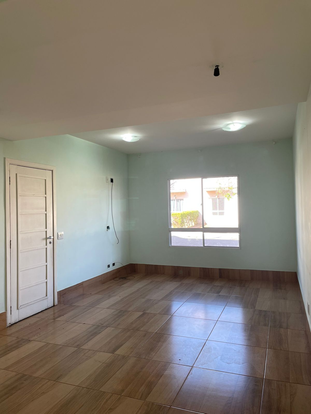 Casa para alugar com 3 quartos, 96m² - Foto 4