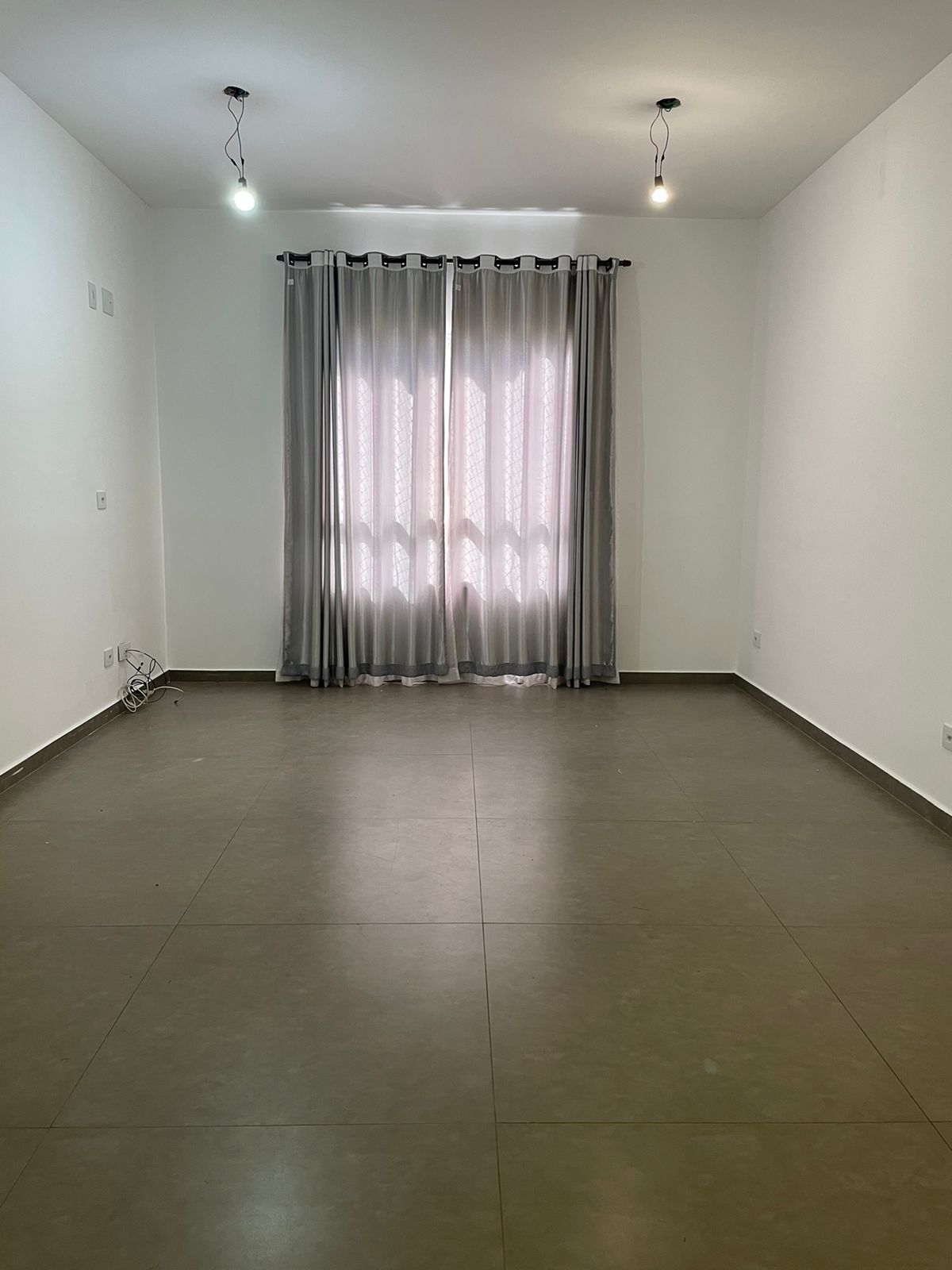 Casa à venda com 3 quartos, 96m² - Foto 4