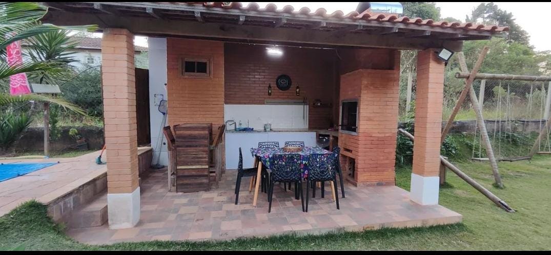 Casa à venda com 4 quartos, 1100m² - Foto 10