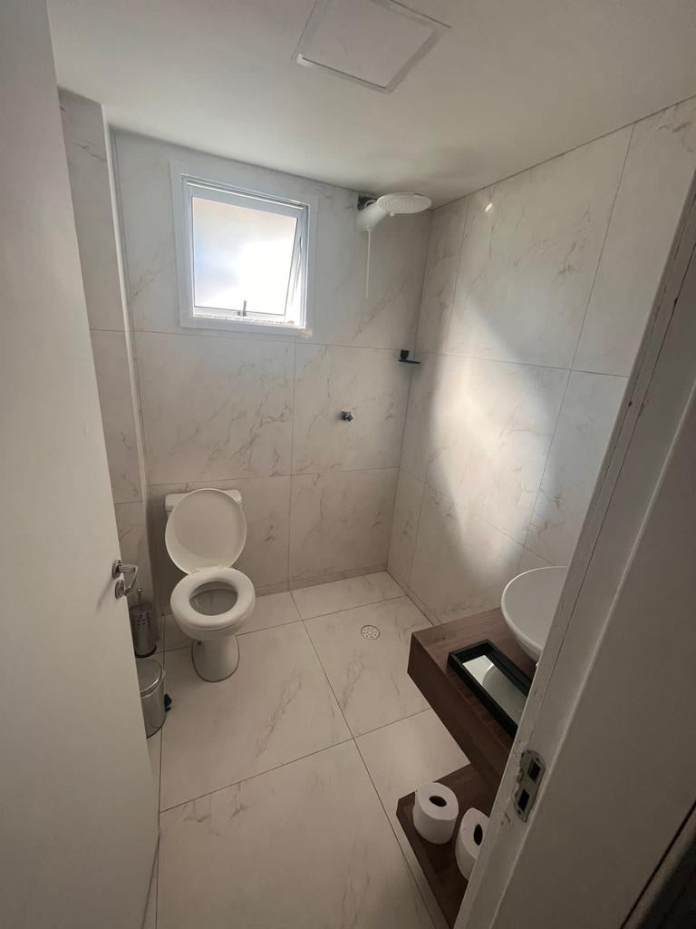 Casa à venda com 2 quartos, 70m² - Foto 8