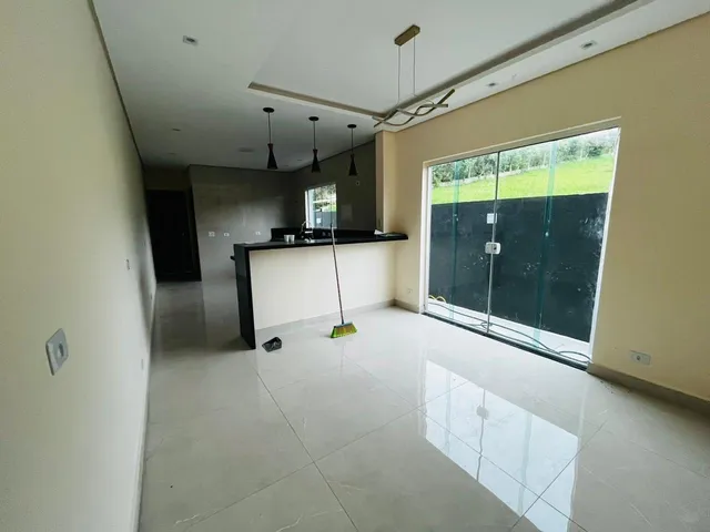 Casa à venda com 3 quartos, 144m² - Foto 3