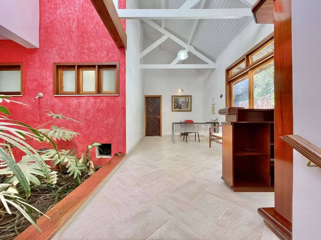 Casa à venda com 5 quartos, 1580m² - Foto 22