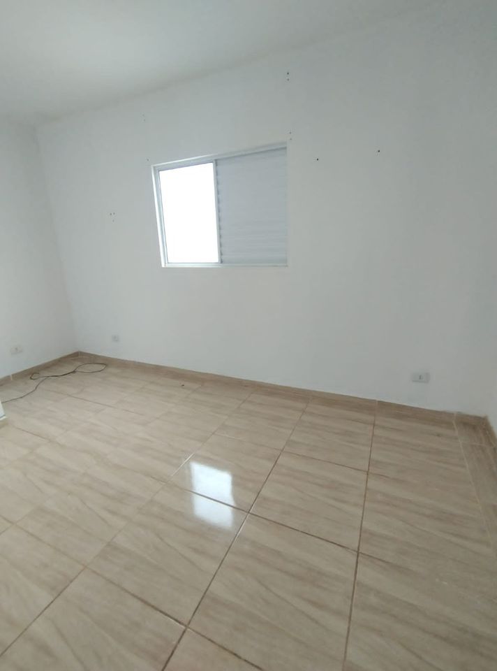 Casa para alugar com 2 quartos, 50m² - Foto 10