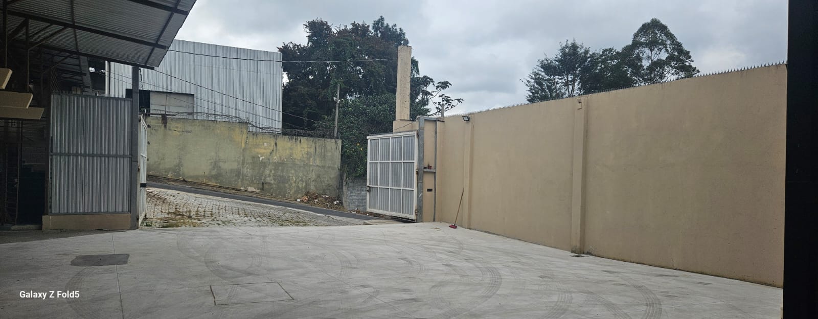 GALPÃO - 700M² - JD. COLIBRI - COTIA/SP