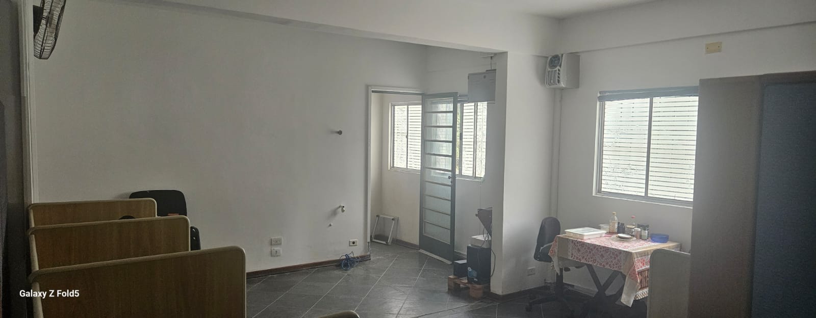 GALPÃO - 700M² - JD. COLIBRI - COTIA/SP
