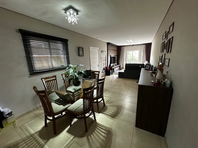 Casa à venda com 3 quartos, 175m² - Foto 4