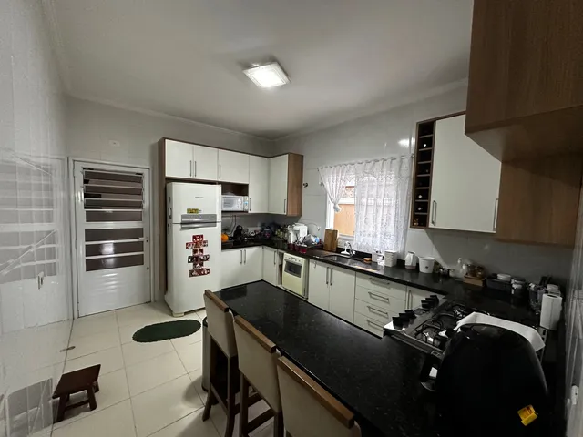 Casa à venda com 3 quartos, 175m² - Foto 5