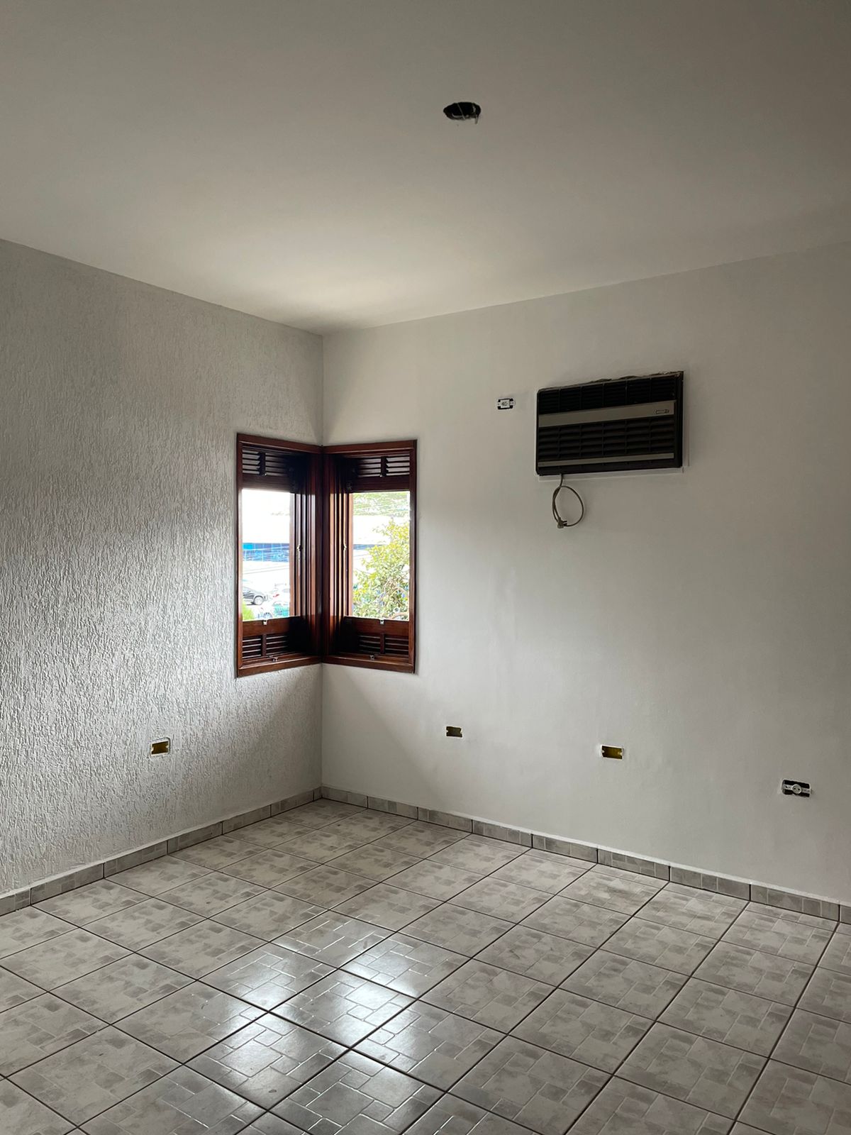 Prédio Inteiro à venda com 1 quarto, 631m² - Foto 3