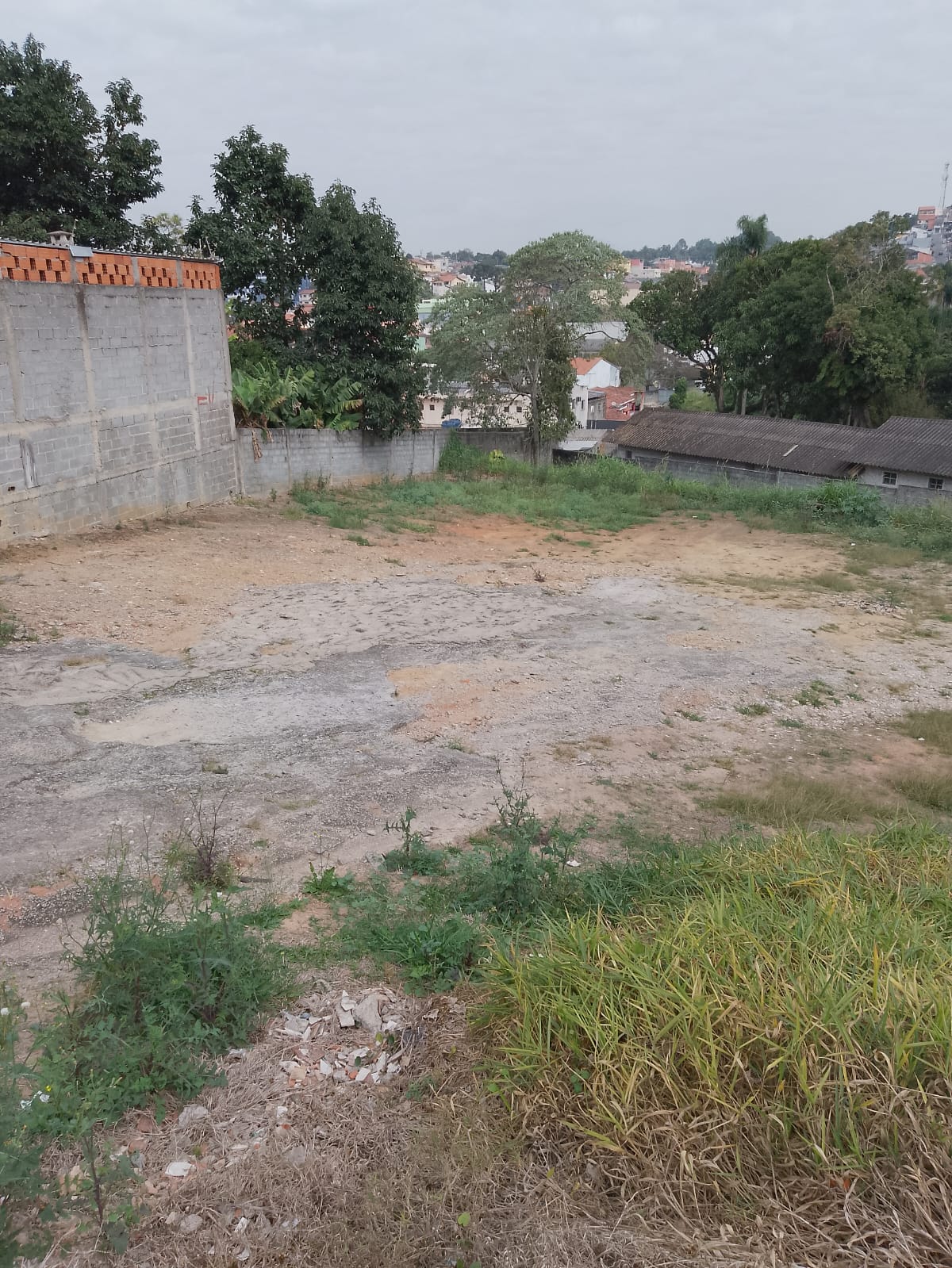 TERRENO - 2350M² - CENTRO - COTIA/SP