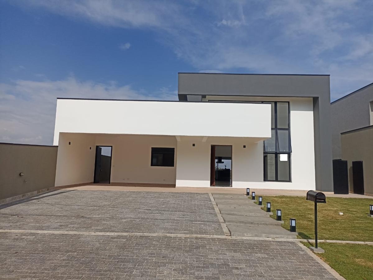 Casa à venda com 3 quartos, 318m² - Foto 30