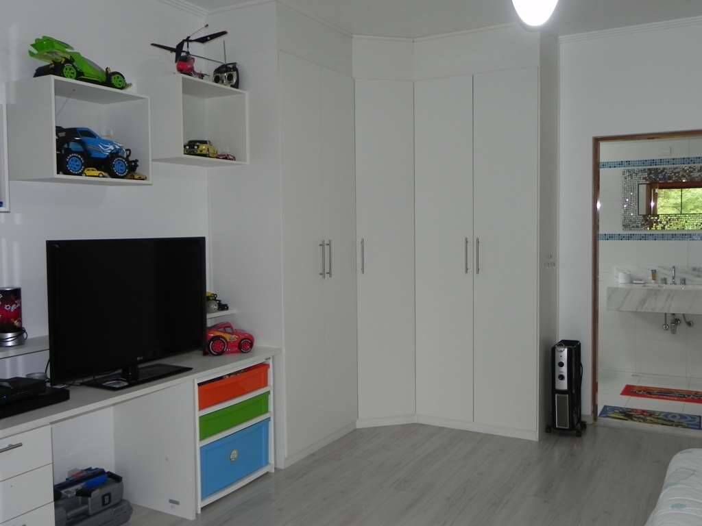 Casa para alugar com 5 quartos, 890m² - Foto 21