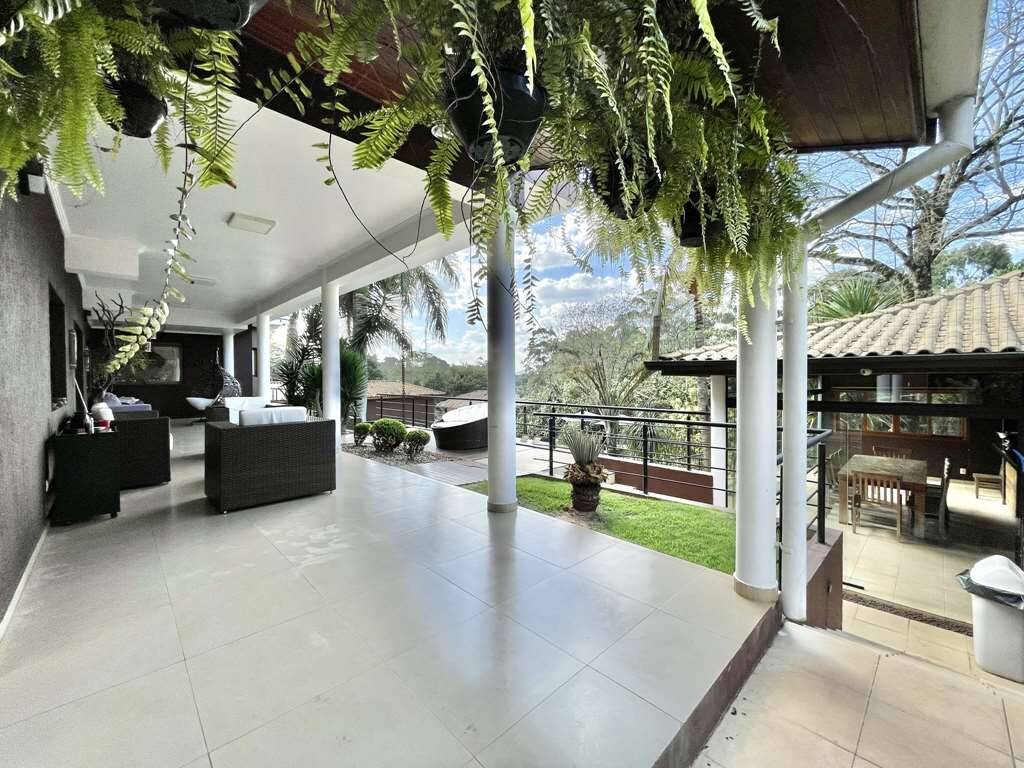 Casa para alugar com 5 quartos, 890m² - Foto 25