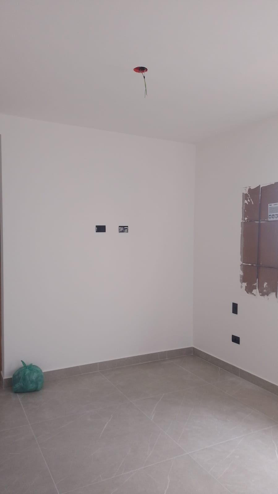 Casa terrea - 3 Suítes - Condomínio Residencial Villa D'Este - Jardim Rio das Pedras - Cotia/SP