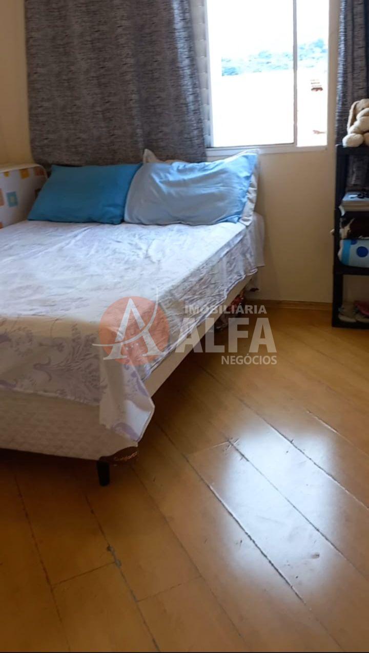 Casa com 2 Dormitórios - Condomínio Recanto das Graças II - Jardim Petrópolis - Cotia/SP
