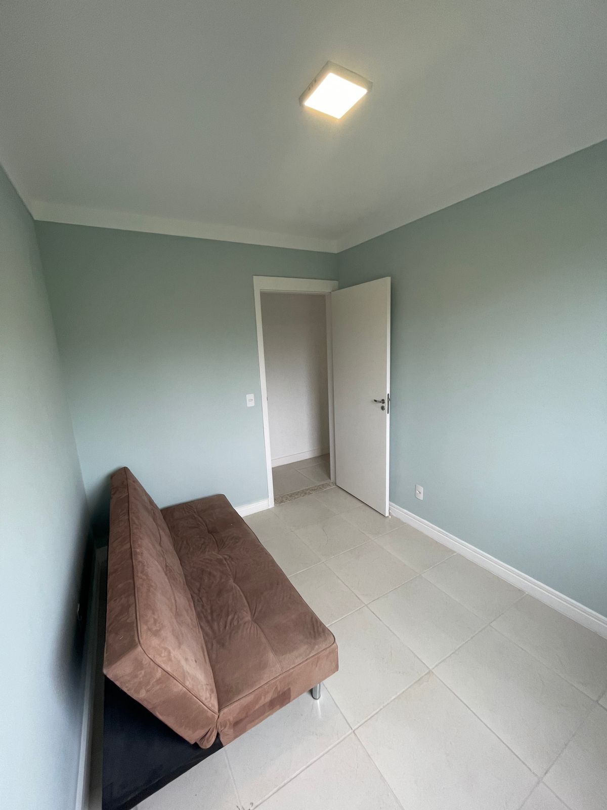 APARTAMENTO - 02 DORM - COND. RESERVA DAS AVES - COTIA/SP