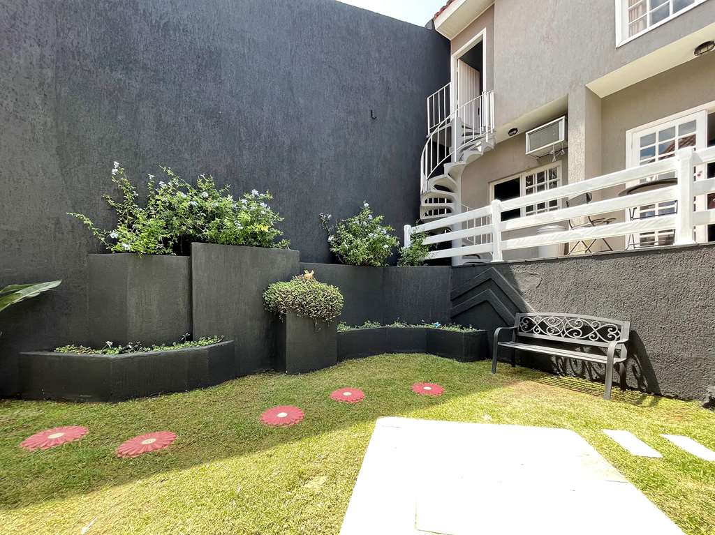 Casa - 05 dorms - Cond. São Paulo II - Cotia/SP