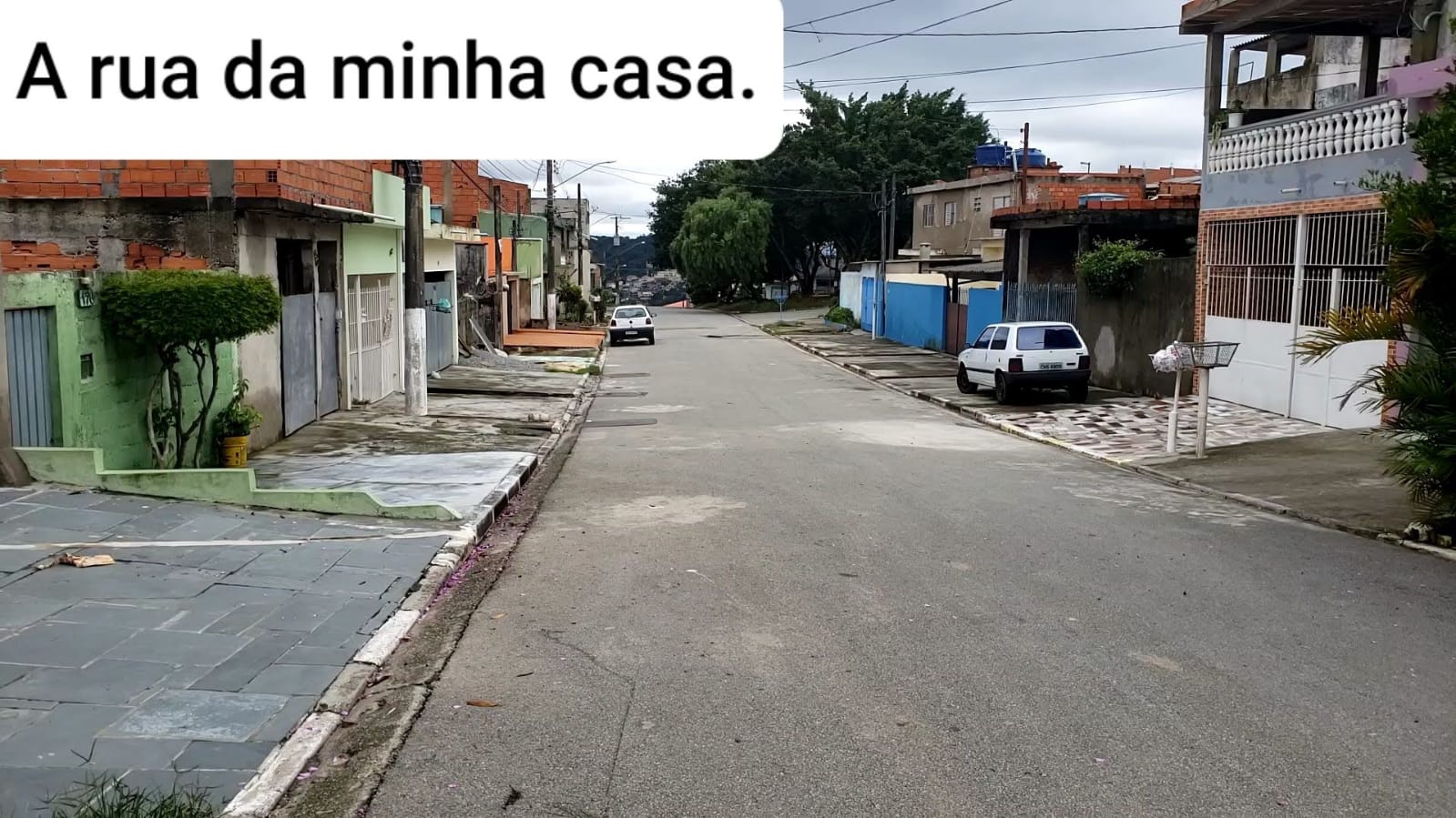 SOBRADO - 03 CASAS - PQ MIGUEL MIRIZOLA - COTIA/SP
