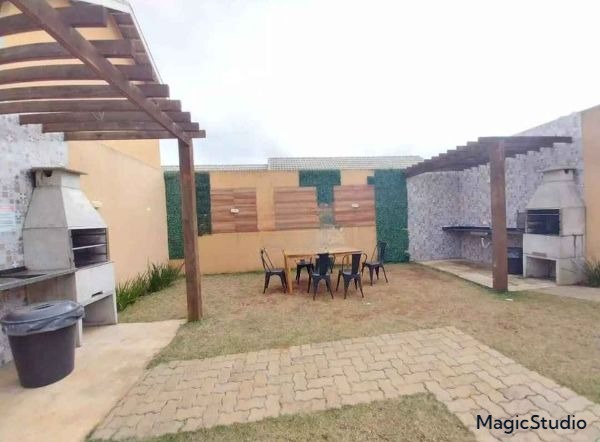 Casa para alugar com 2 quartos, 75m² - Foto 6