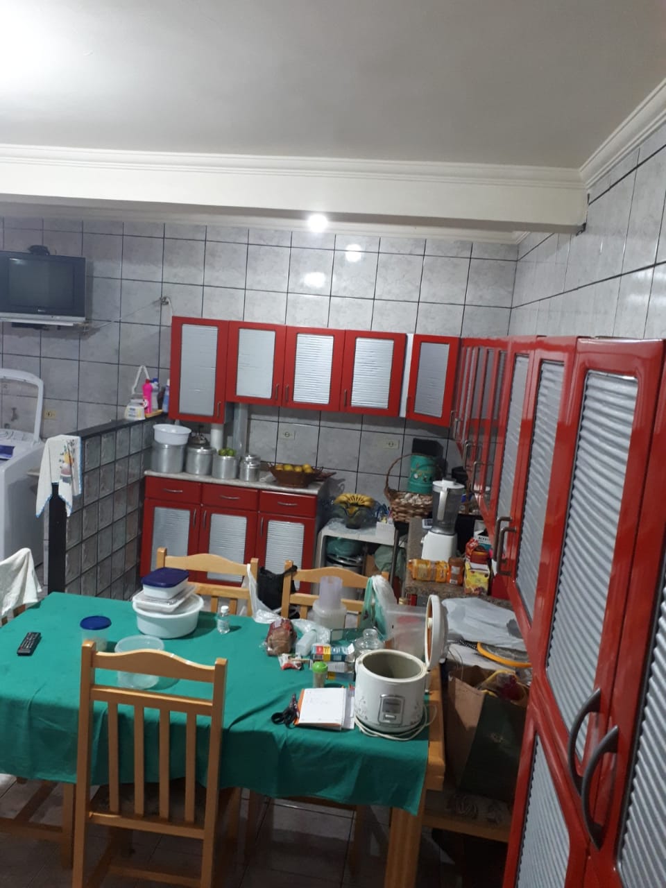 OPORTUNIDADE - SOBRADO - 03 CASAS - JD. EMPIRIO - COTIA/SP
