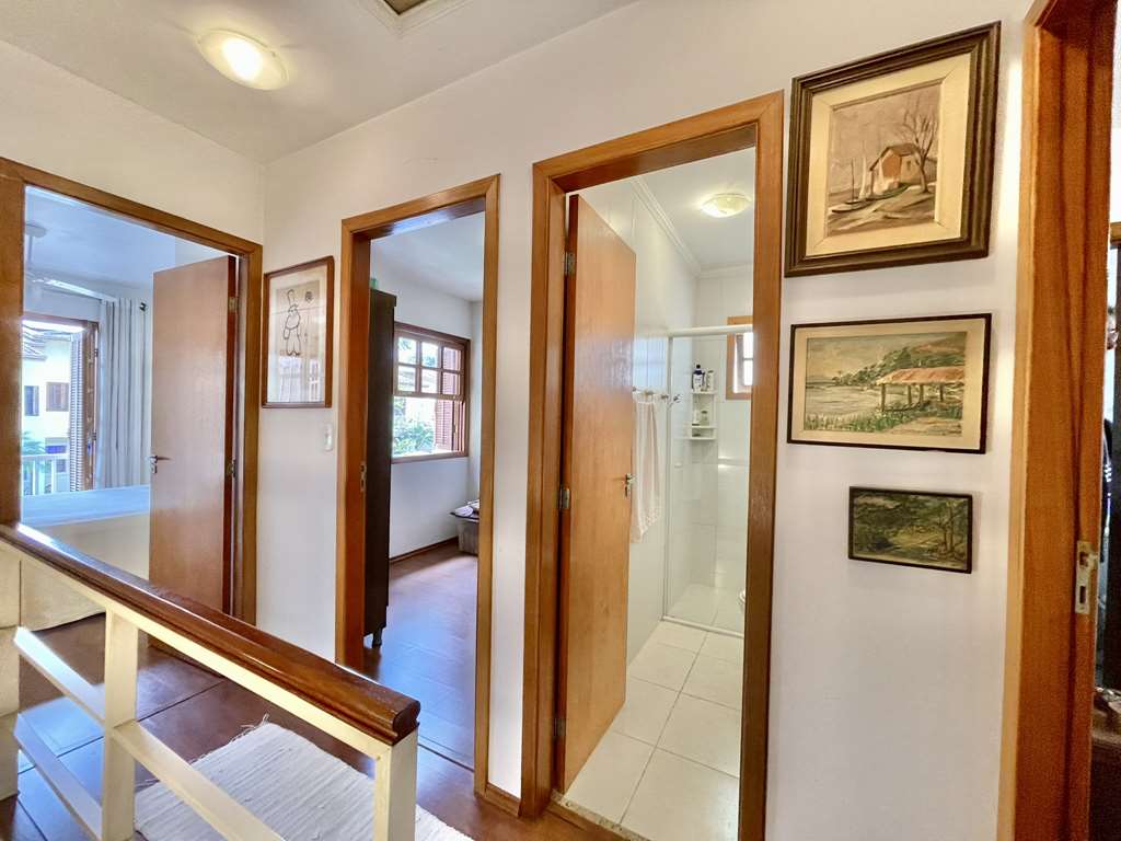 Casa à venda com 3 quartos, 81m² - Foto 8