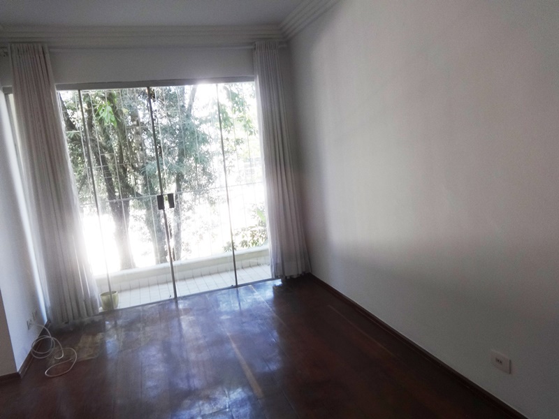 Apartamento à venda com 2 quartos, 70m² - Foto 17