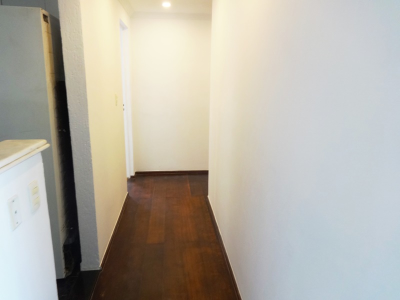 Apartamento à venda com 2 quartos, 70m² - Foto 14