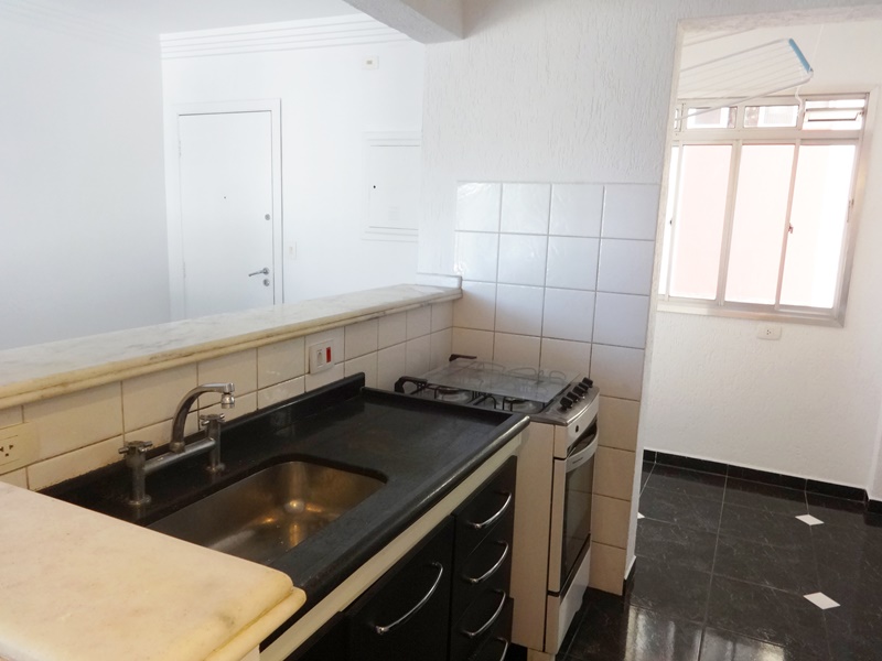 Apartamento à venda com 2 quartos, 70m² - Foto 12