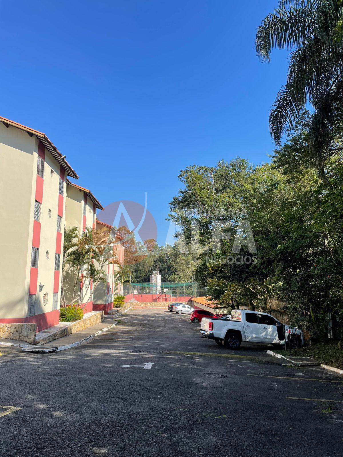 Apartamento 2° andae - 2 Dormitórios - Condomínio Residencial Altos da Raposo- Granja Viana II - Cotia / SP