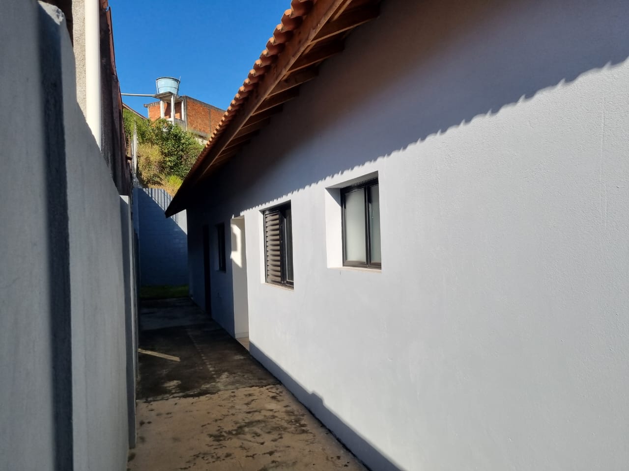 Casa à venda com 2 quartos, 60m² - Foto 32