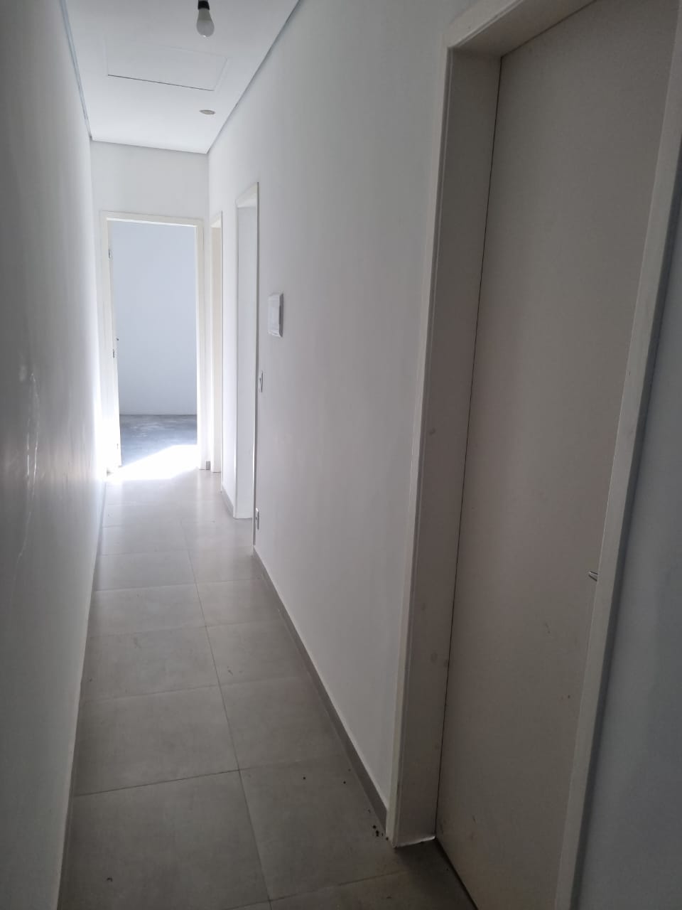 Casa à venda com 2 quartos, 60m² - Foto 19