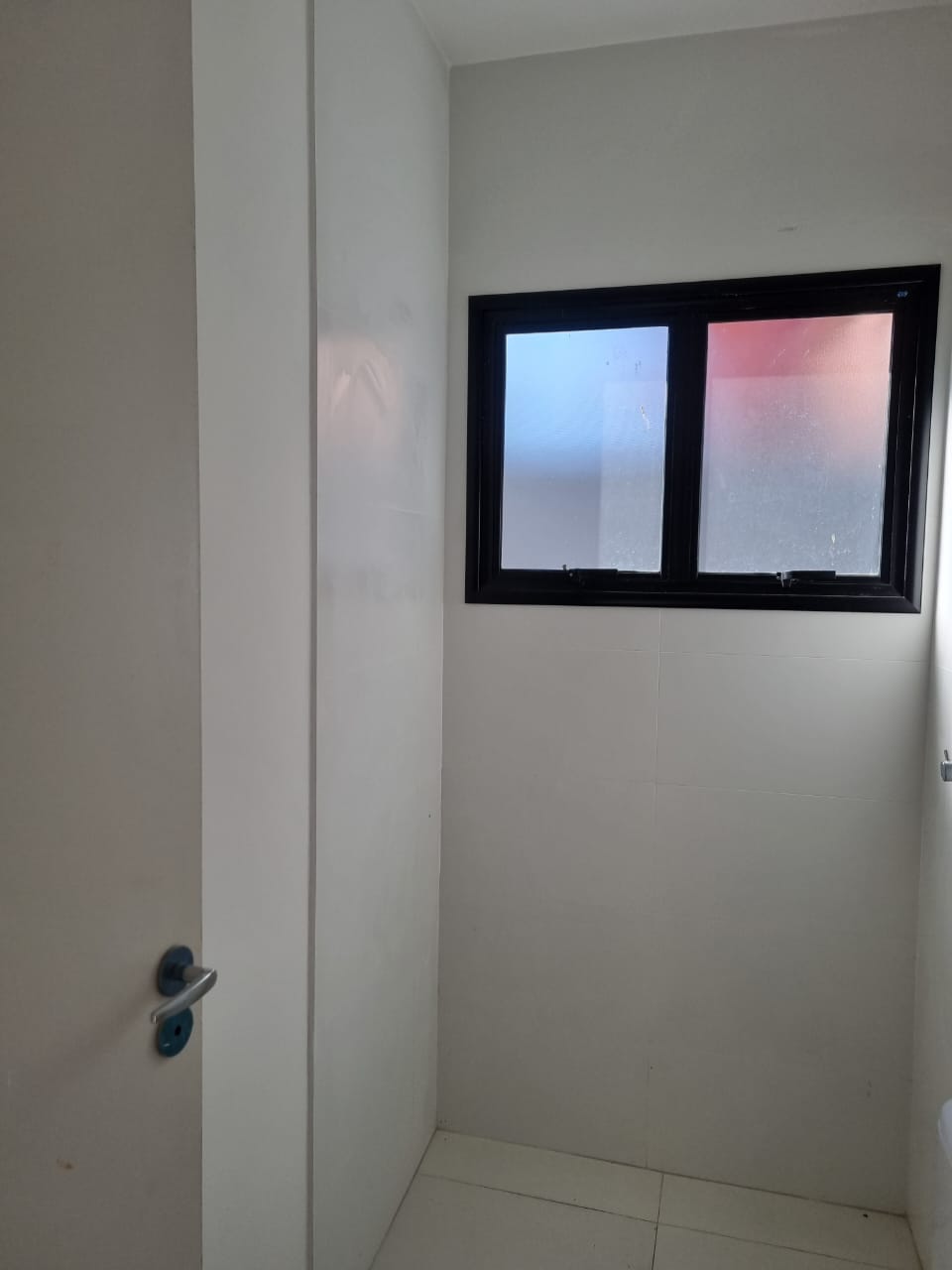 Casa à venda com 2 quartos, 60m² - Foto 18