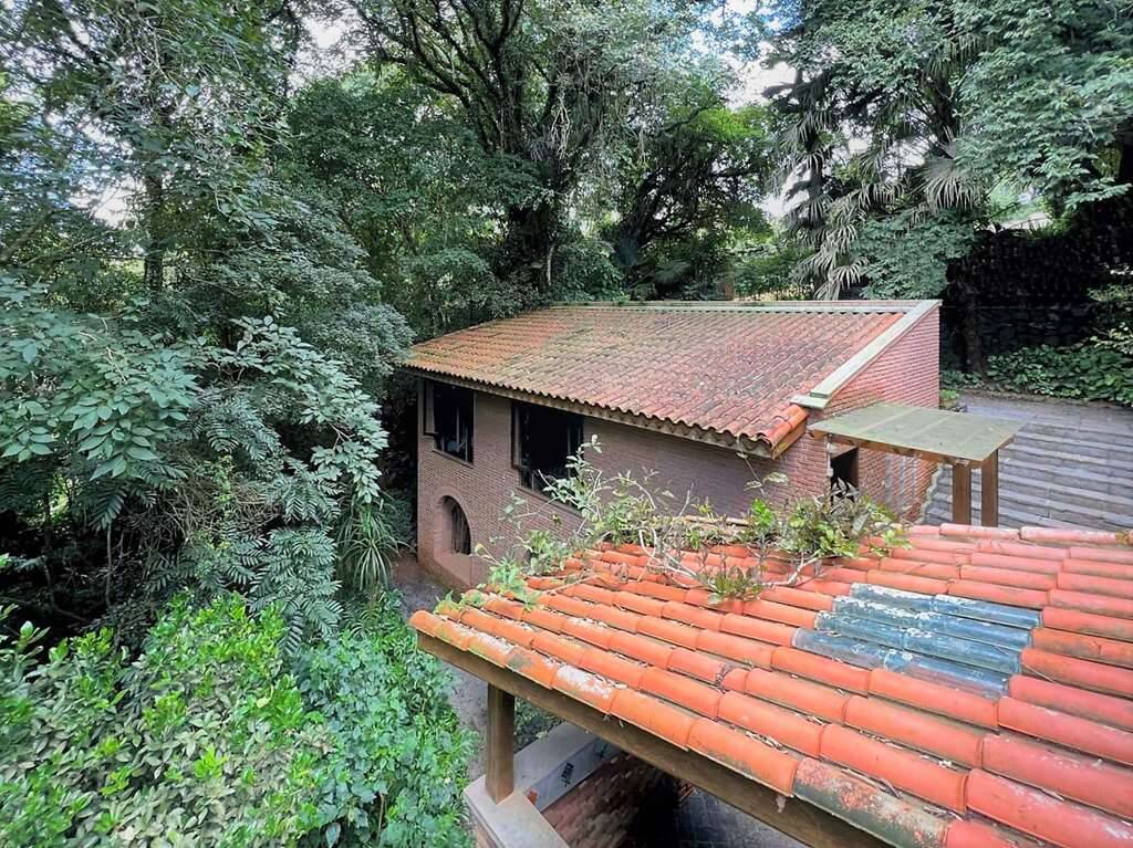 Casa à venda com 1 quarto, 271m² - Foto 8