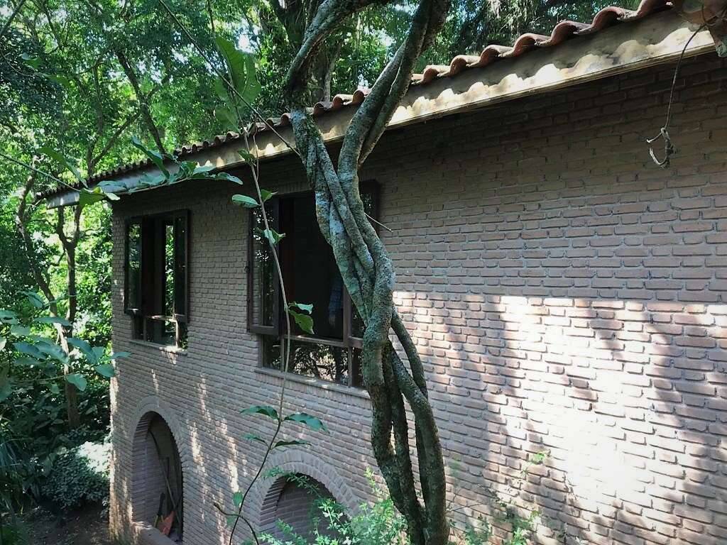 Casa à venda com 1 quarto, 271m² - Foto 3