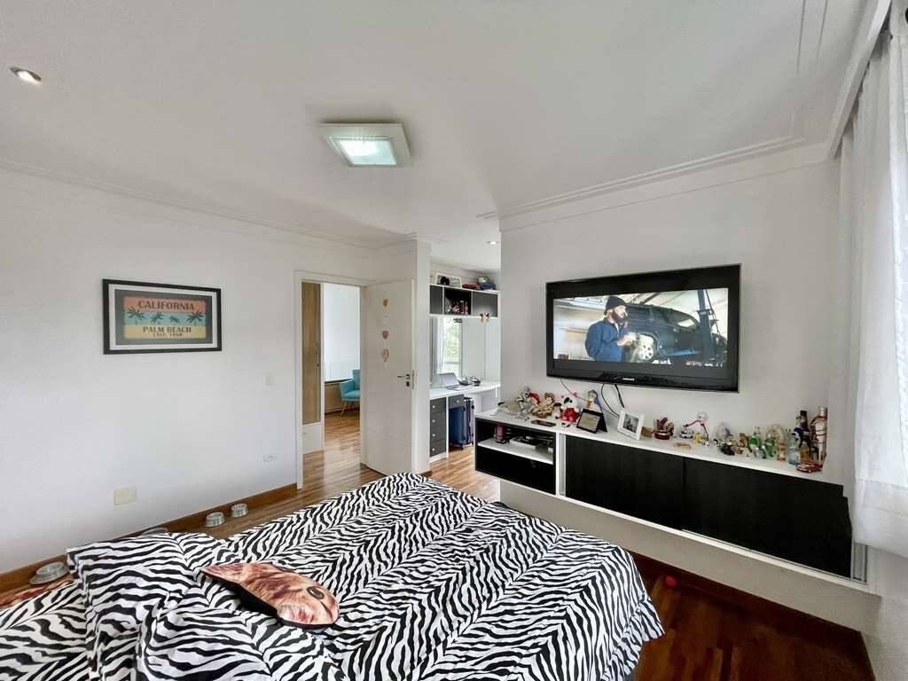 Casa à venda com 4 quartos, 287m² - Foto 7