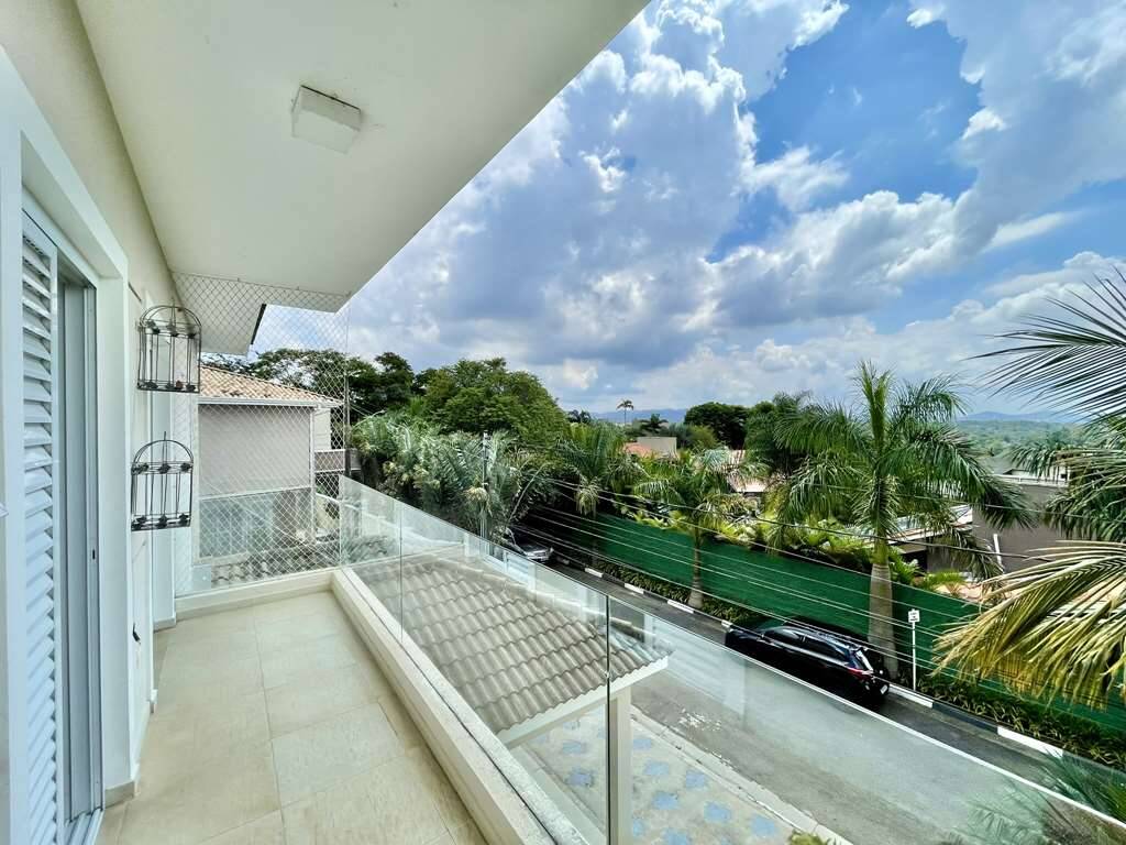 Casa à venda com 4 quartos, 287m² - Foto 4