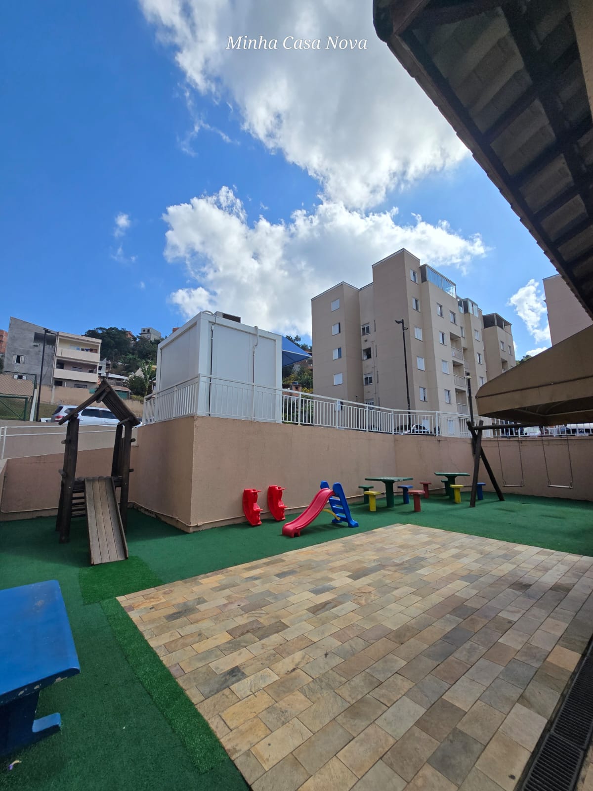 APARTAMENTO - 48m²(V) - 02 Dormitórios - Condomínio Residencial Essence - Jardim Nova Vida - Cotia