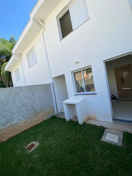 Casa à venda com 2 quartos, 67m² - Foto 10