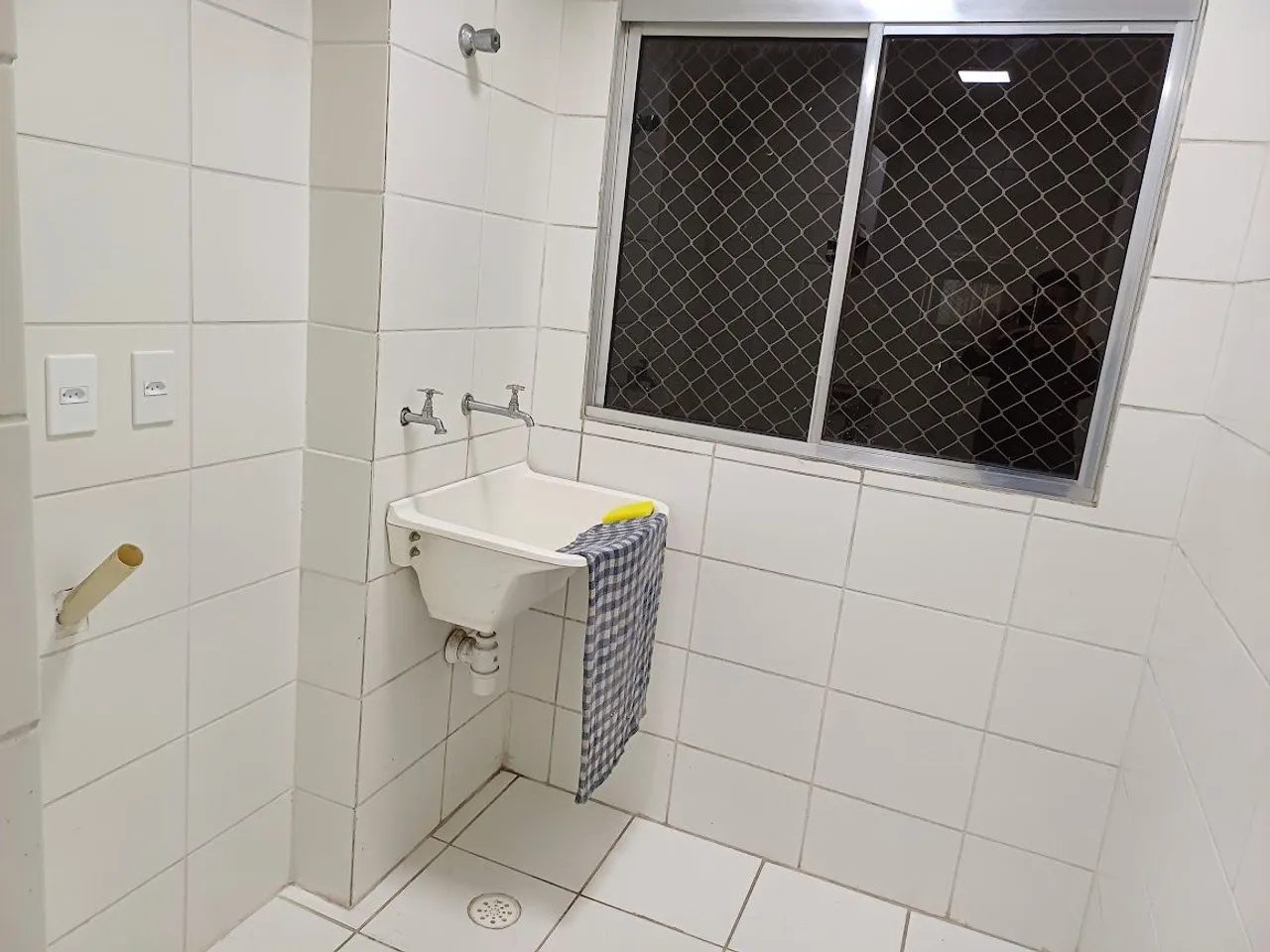 Apartamento à venda com 3 quartos, 50m² - Foto 8