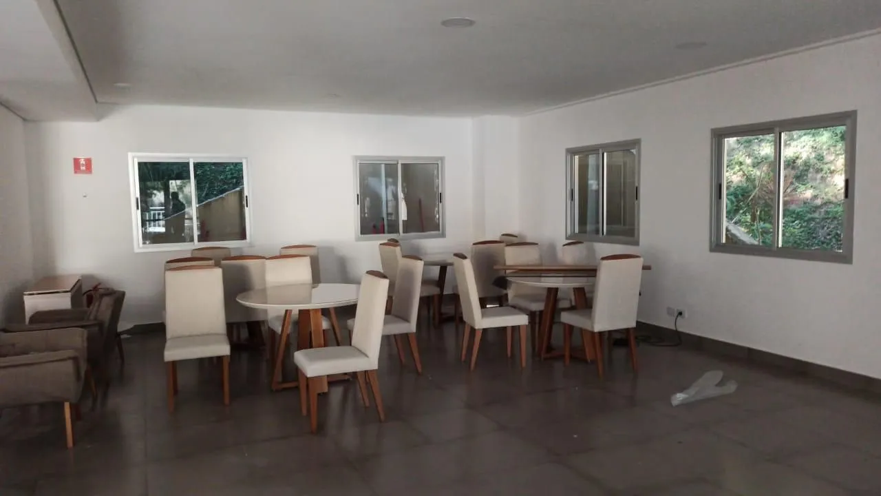 Apartamento à venda com 3 quartos, 50m² - Foto 5